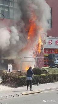 玉林最新火灾爆料新闻,多户居民受灾，紧急救援行动展开  第2张